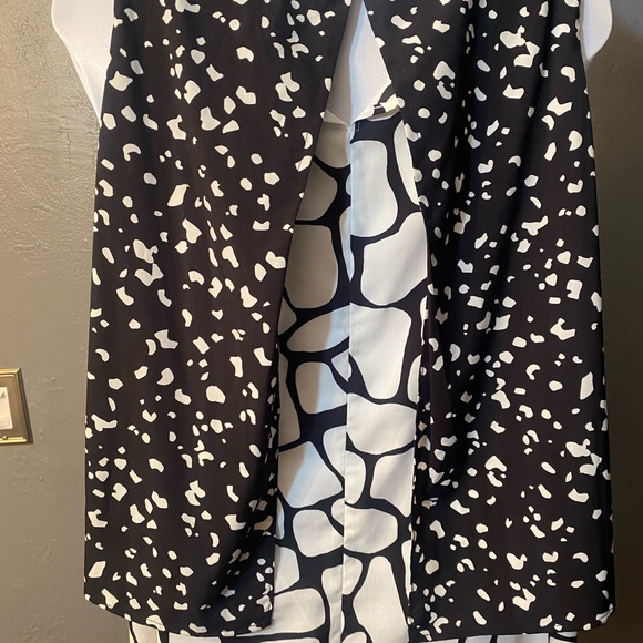 Apt 9 Black and White Pebble Design Layered Sleeveless Open Back Top - Picture 5 of 16